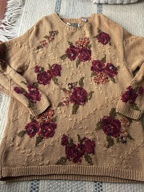Vintage Hand Knit Sweater